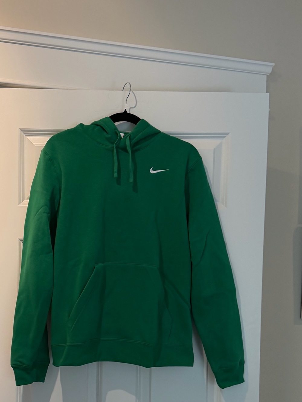 NIKE women’s Team Club Training Pullover Hoodie (Style: CJ1789-315)